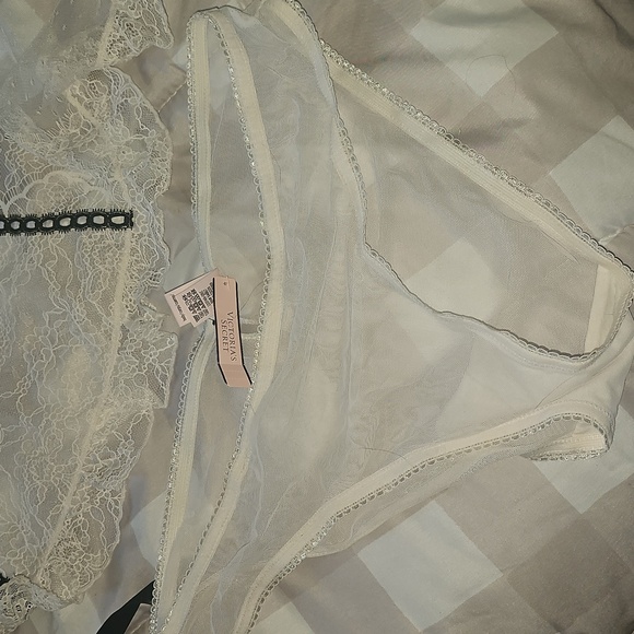 Victoria Secret Vintage 2 Piece Lingerie - Picture 2 of 5